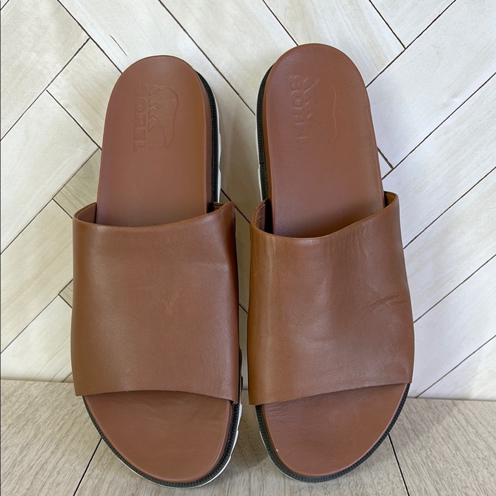 Sorel Tan Leather Slide Sandals